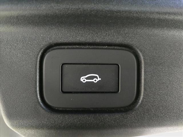 Used 2023 Land Rover Range Rover SE AWD/4WD image 14