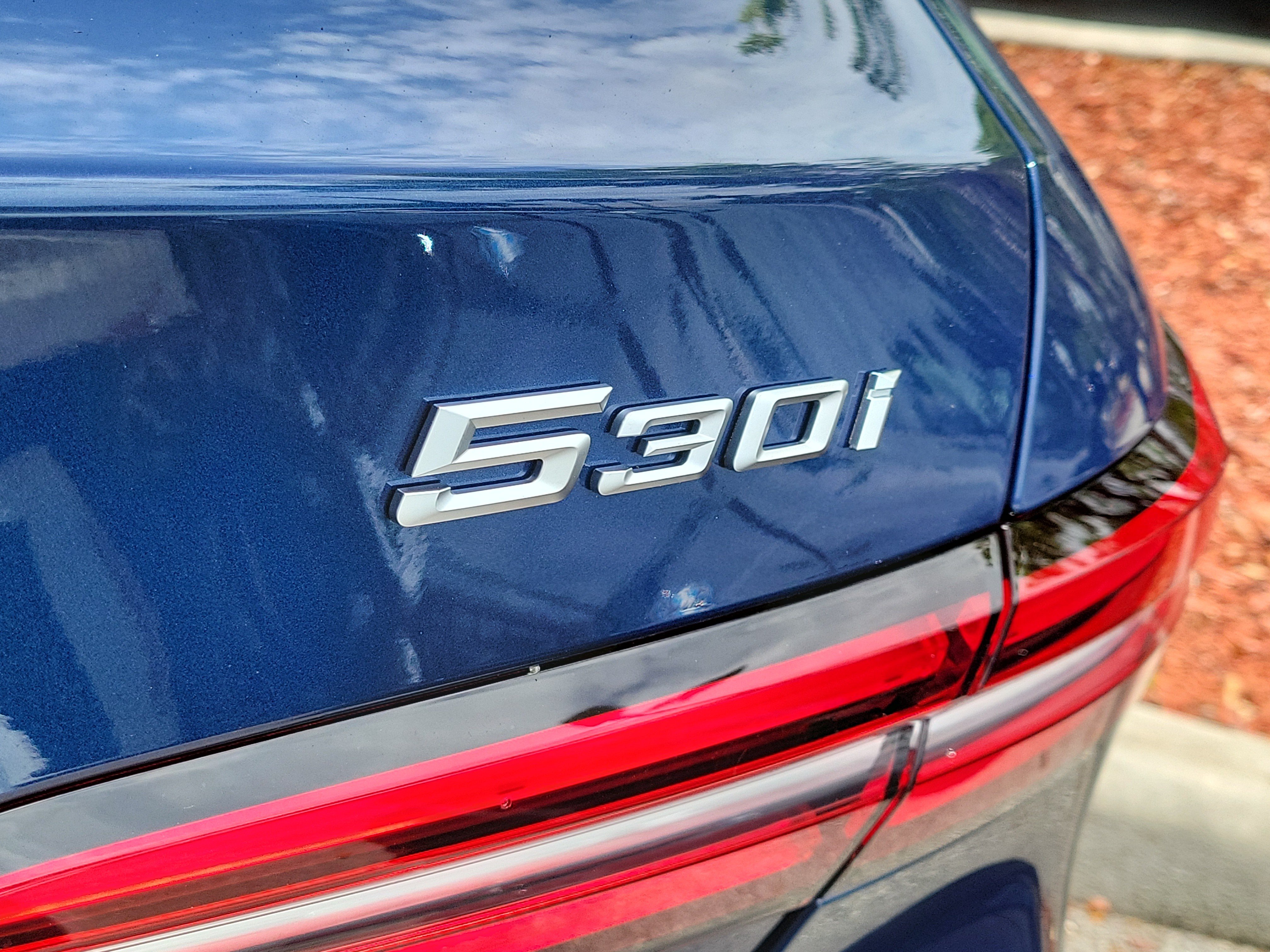 New 2027 BMW 530i w/ Premium Package RWD image 5