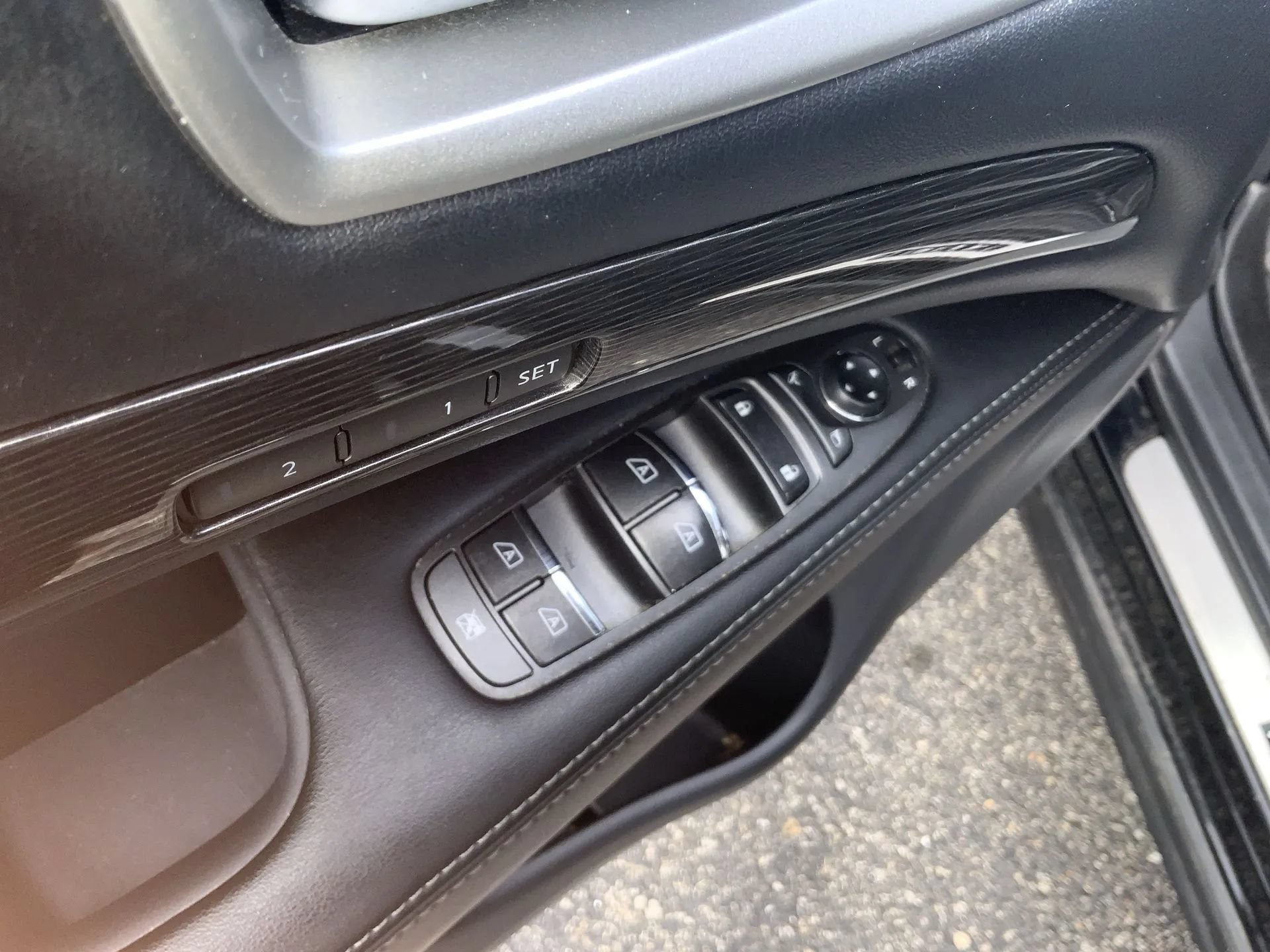 Used 2019 INFINITI QX60 Luxe w/ Essential Package AWD/4WD image 15