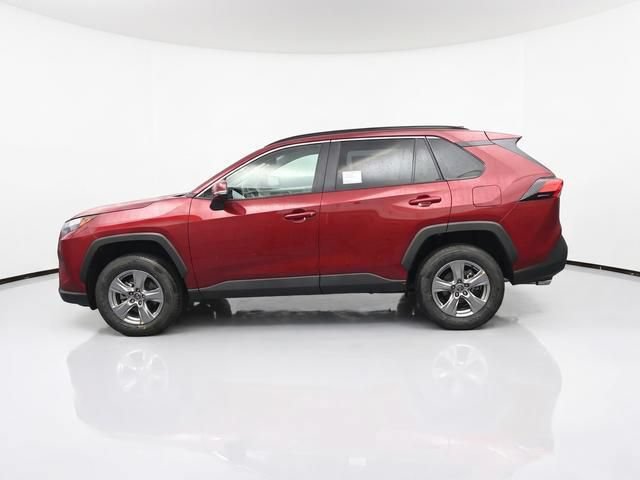 New 2025 Toyota RAV4 XLE w/ Convenience Package AWD/4WD image 4