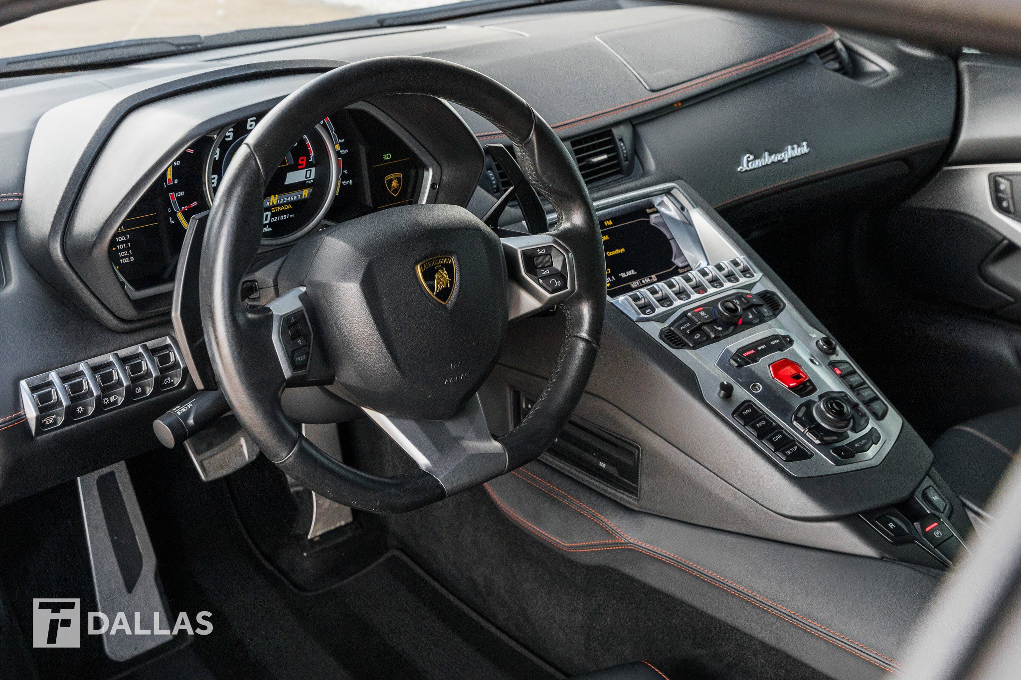 Used 2014 Lamborghini Aventador LP 700-4 image 24