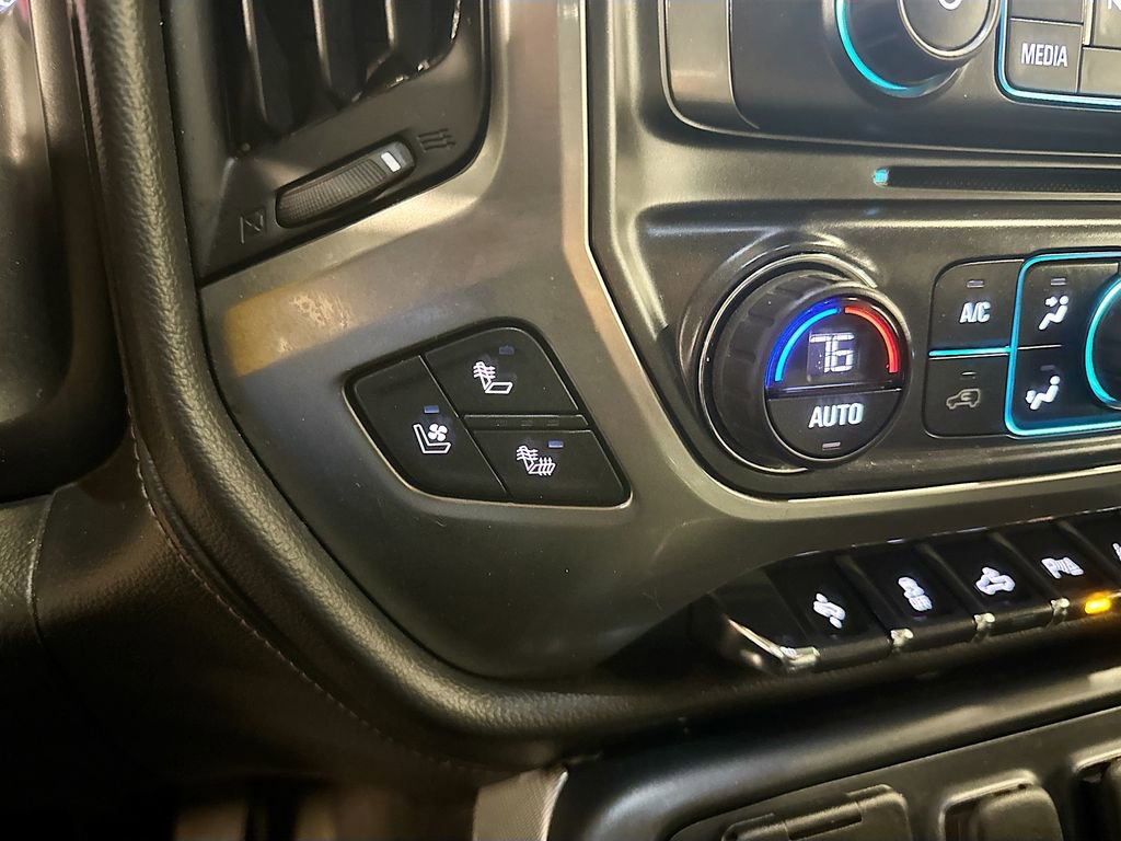 Used 2017 Chevrolet Silverado 1500 LTZ Z71 w/ LTZ Plus Package image 23