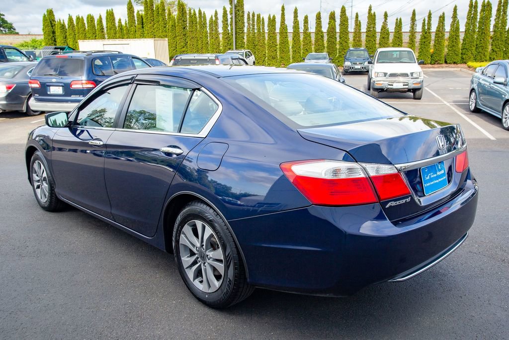 Used 2015 Honda Accord LX image 10