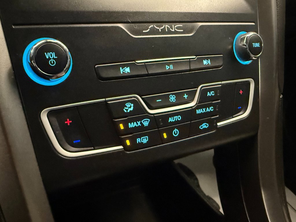 Used 2019 Ford Fusion S image 15