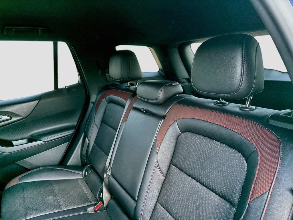 Used 2025 Chevrolet Equinox RS FWD image 23