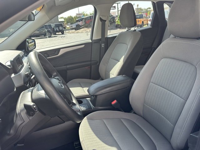 Used 2022 Ford Escape S image 13