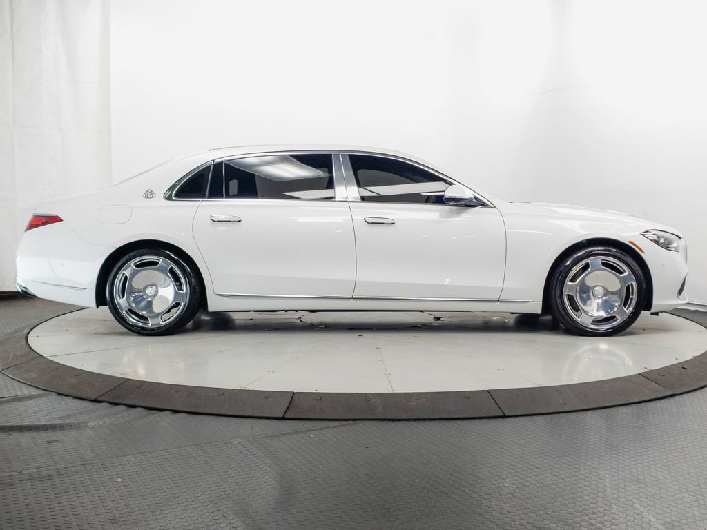 Used 2024 Mercedes-Benz Maybach S 580 4MATIC image 38