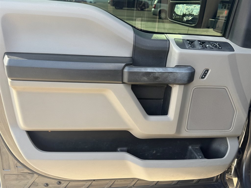 Used 2017 Ford F350 XL w/ STX Appearance Package AWD/4WD image 14