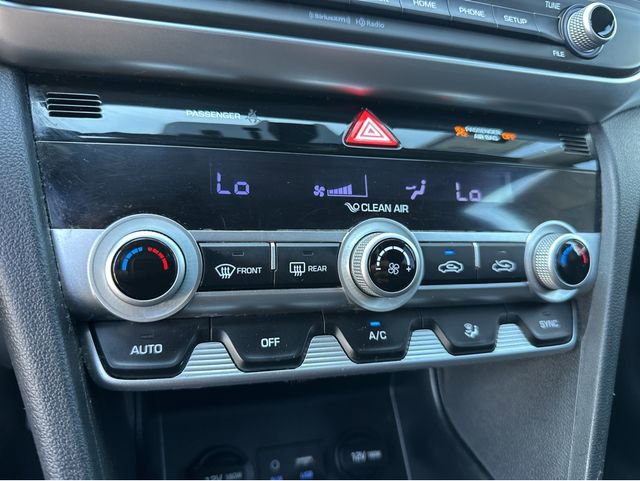 Used 2020 Hyundai Elantra SEL w/ Cargo Package (C1) image 24