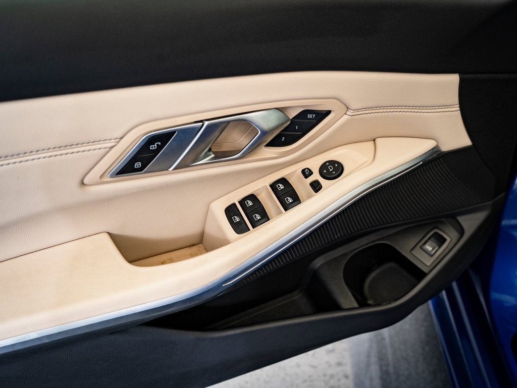 Used 2023 BMW 330i xDrive Sedan w/ M Sport Package image 20