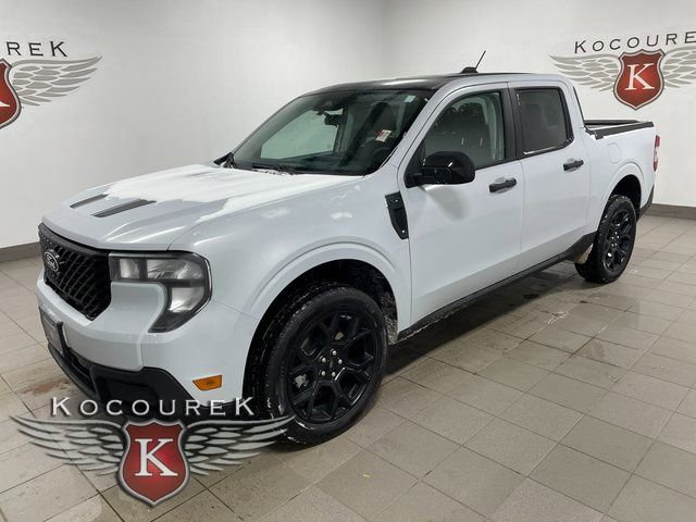 New 2025 Ford Maverick XLT w/ XLT Luxury Package image 3