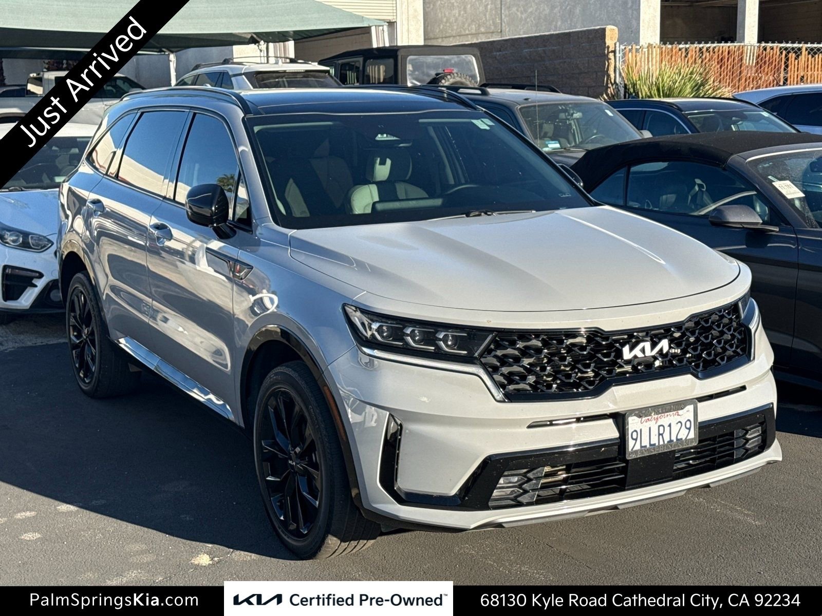 Certified 2023 Kia Sorento SX image 1