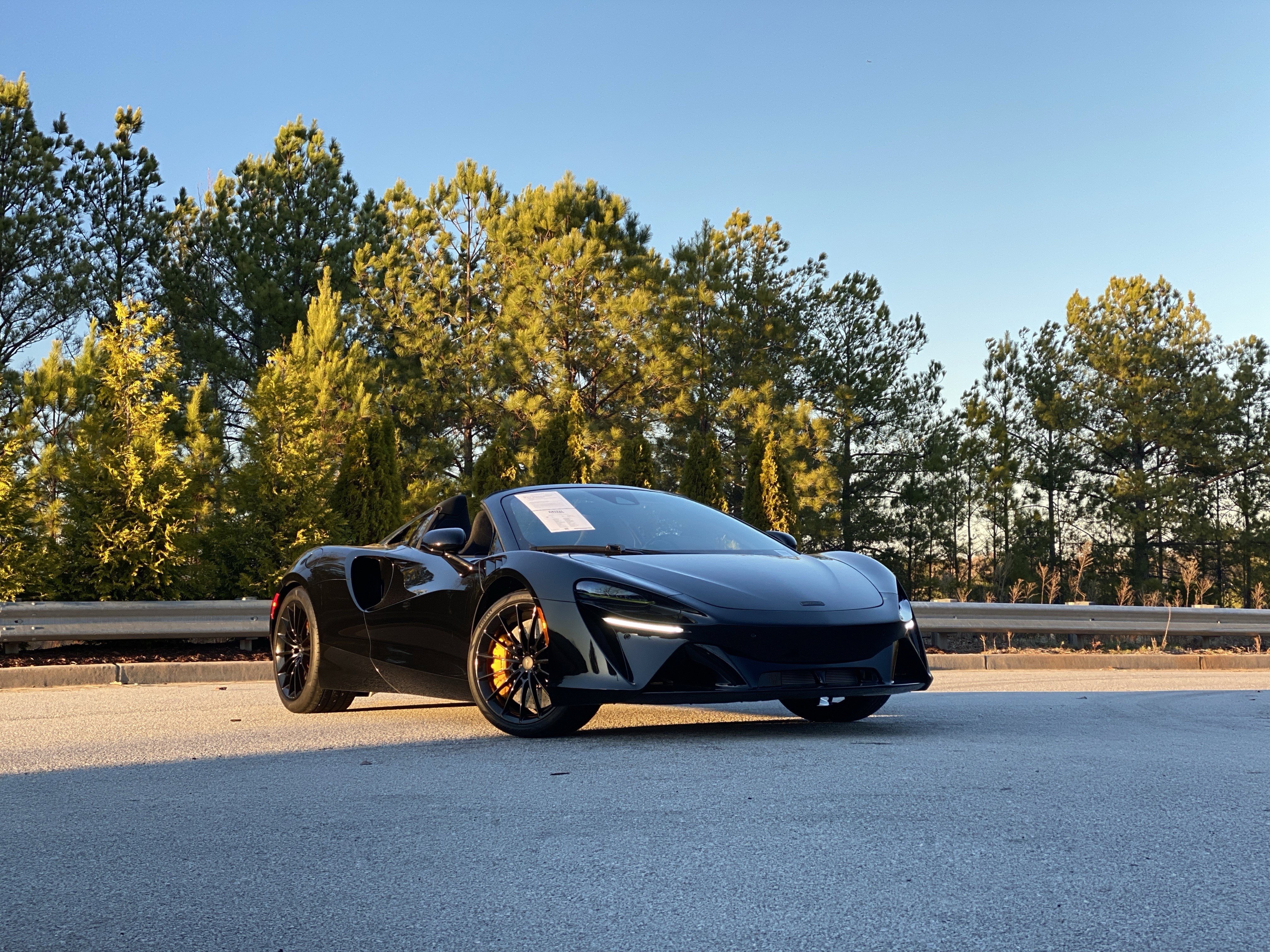 Used 2025 McLaren Artura Spider video 2