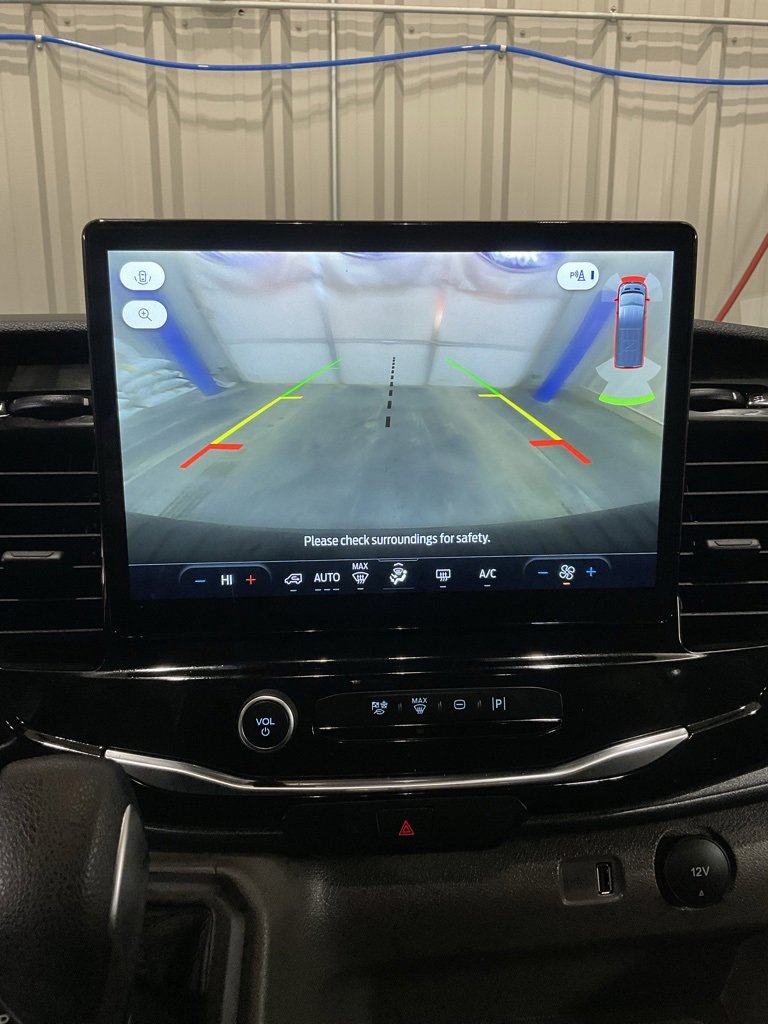 Used 2023 Ford Transit 350 XLT image 18