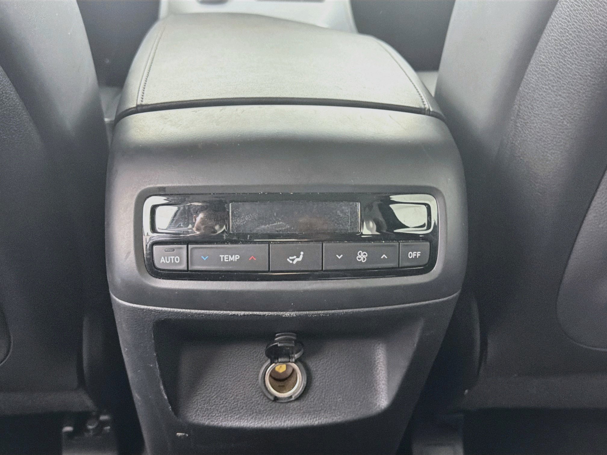Used 2025 Hyundai Palisade SEL FWD image 26
