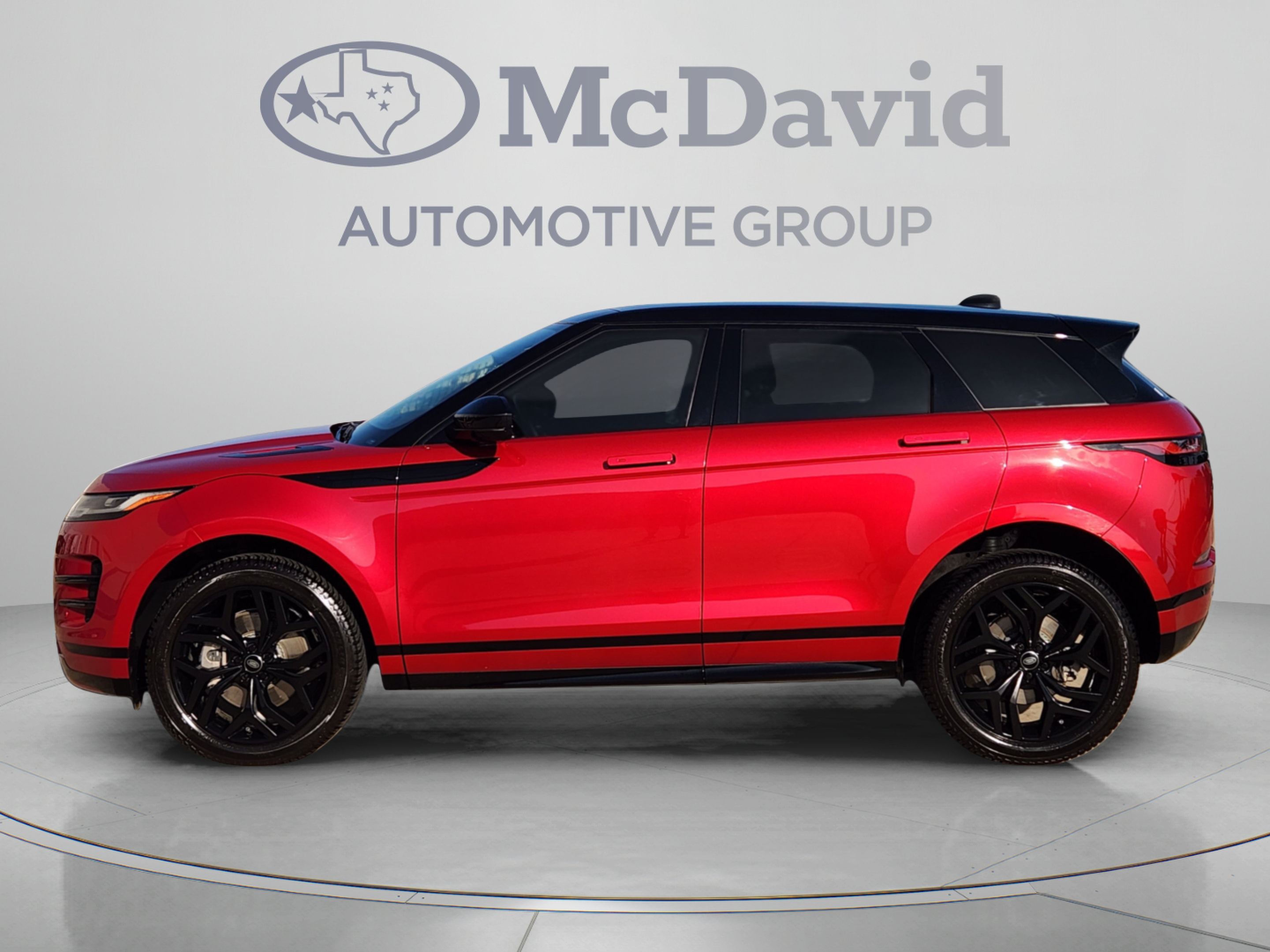 Used 2022 Land Rover Range Rover Evoque R-Dynamic SE AWD/4WD image 2