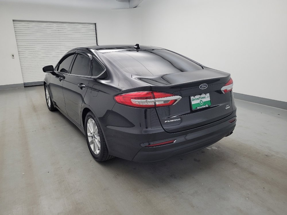 Used 2019 Ford Fusion SE FWD image 5