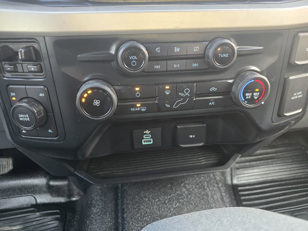 Used 2023 Ford F350 XLT w/ 360-Degree Camera Package image 15