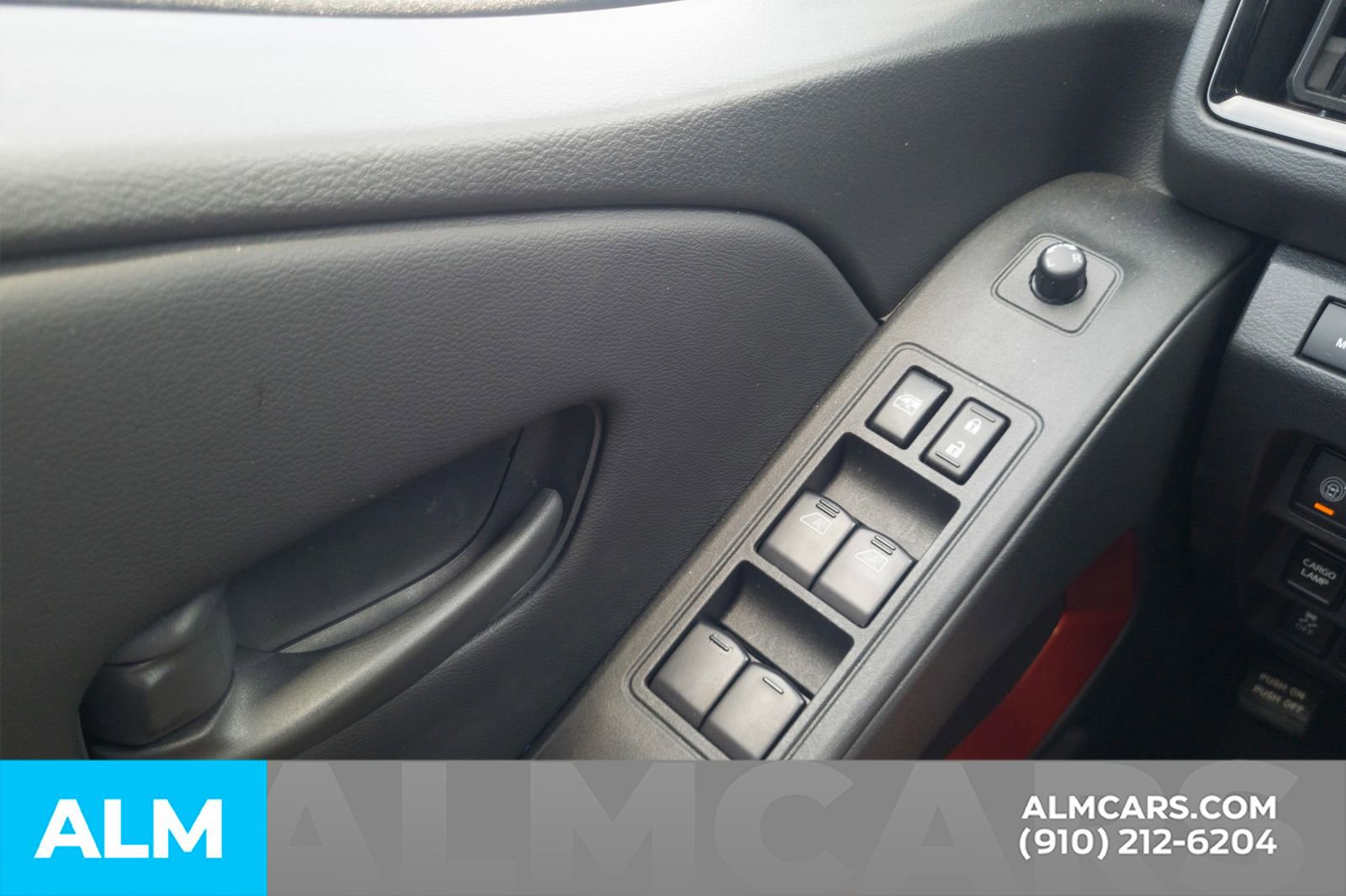 Used 2026 Nissan Frontier 4x4 Crew Cab image 30