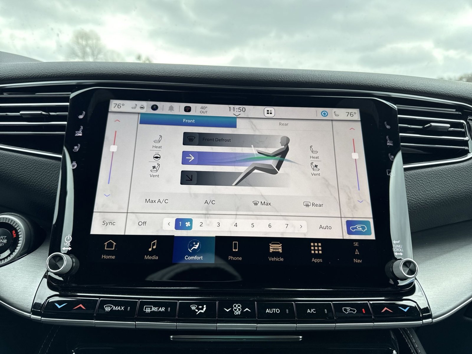 New 2026 Jeep Grand Wagoneer L Limited w/ Premium Group II image 21