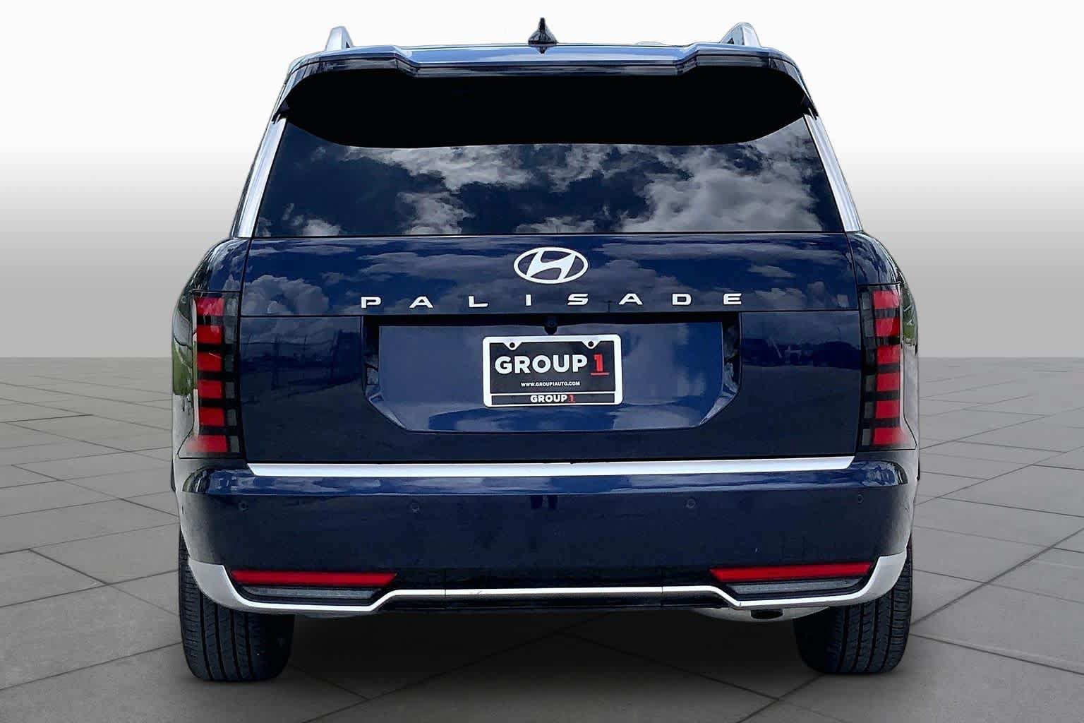 Certified 2026 Hyundai Palisade Calligraphy FWD image 8