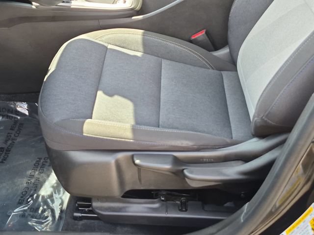Used 2024 Chevrolet Trax LS FWD image 14
