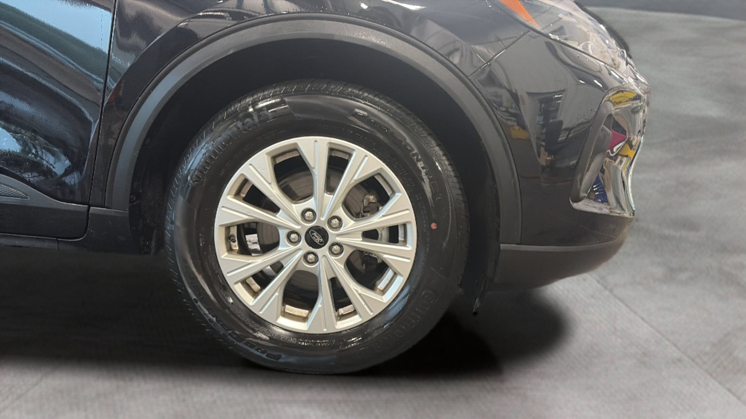Used 2023 Ford Escape Active AWD/4WD image 30