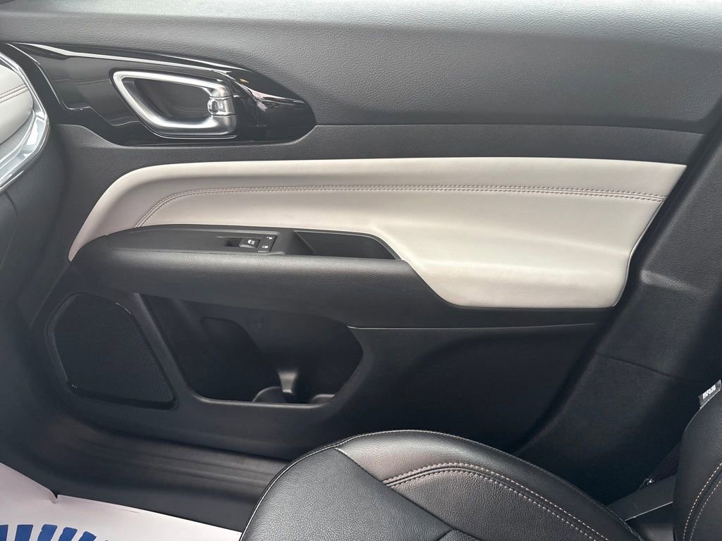 Certified 2022 Jeep Compass Limited image 27