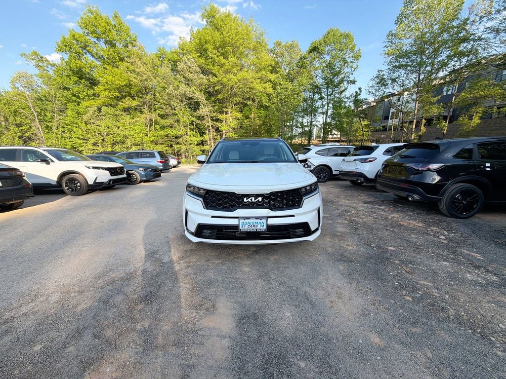 Used 2023 Kia Sorento SX Prestige w/ Panoramic Sunroof Package AWD/4WD image 3