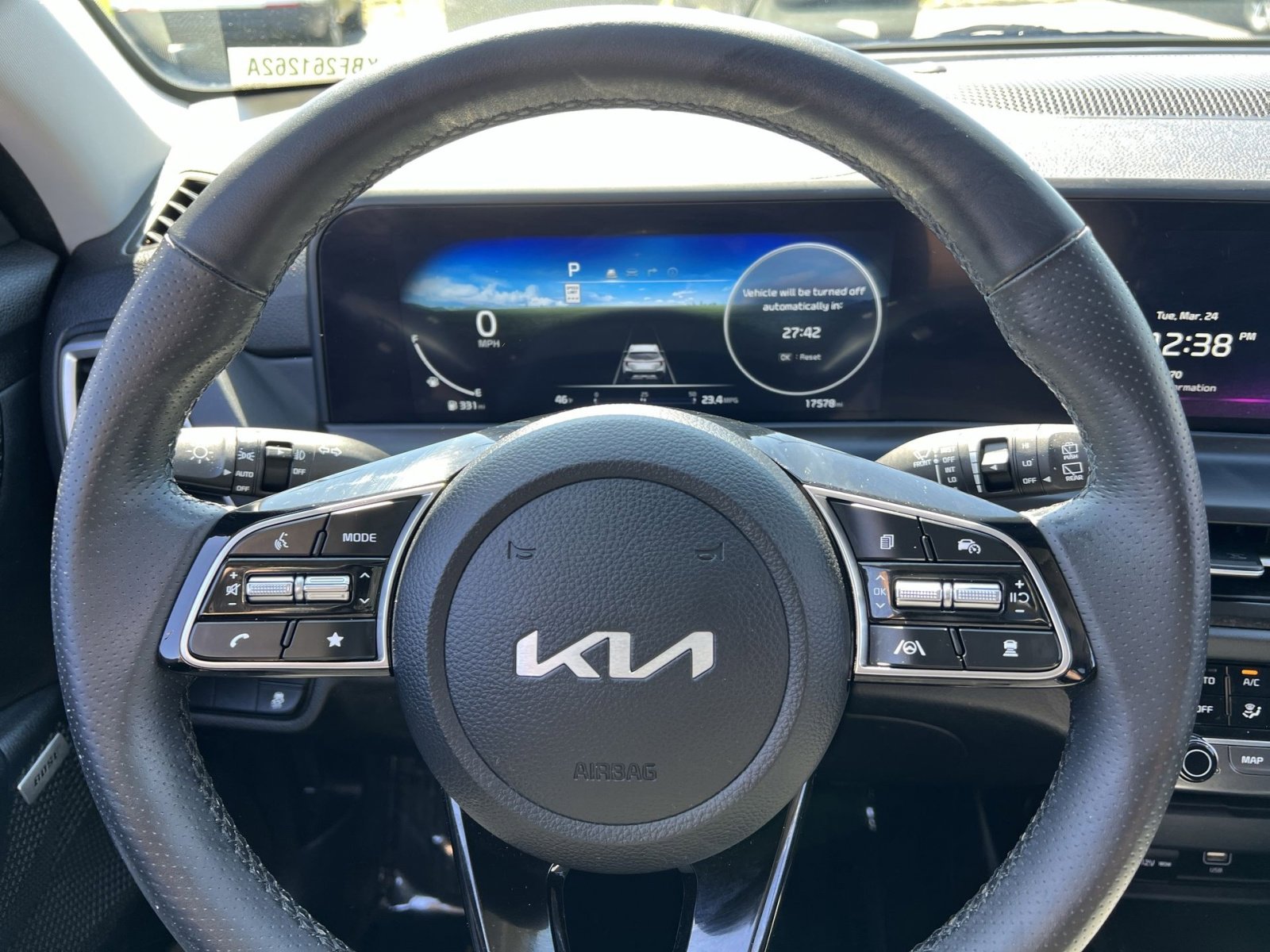 Used 2024 Kia Seltos SX w/ SX Sunroof Package image 16