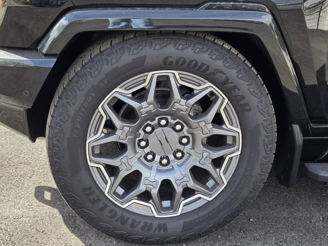 New 2025 GMC Hummer EV 3X image 11