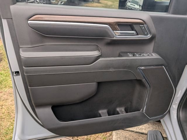 Certified 2024 Chevrolet Silverado 3500 LT w/ Convenience Package image 17