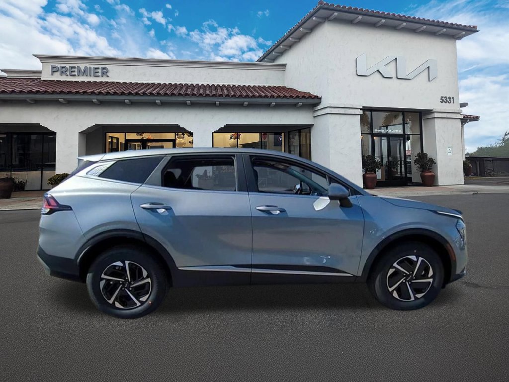 Certified 2025 Kia Sportage LX AWD/4WD image 8