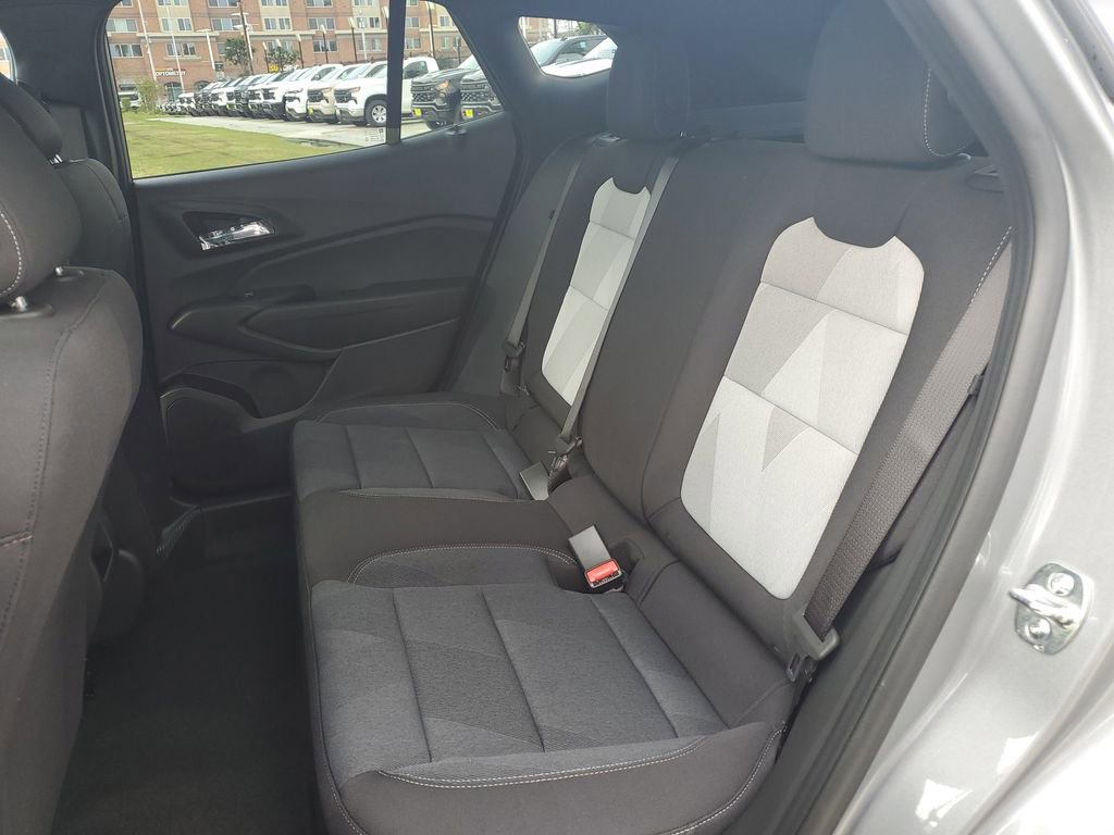 New 2026 Chevrolet Trax RS w/ Sunroof Package image 13