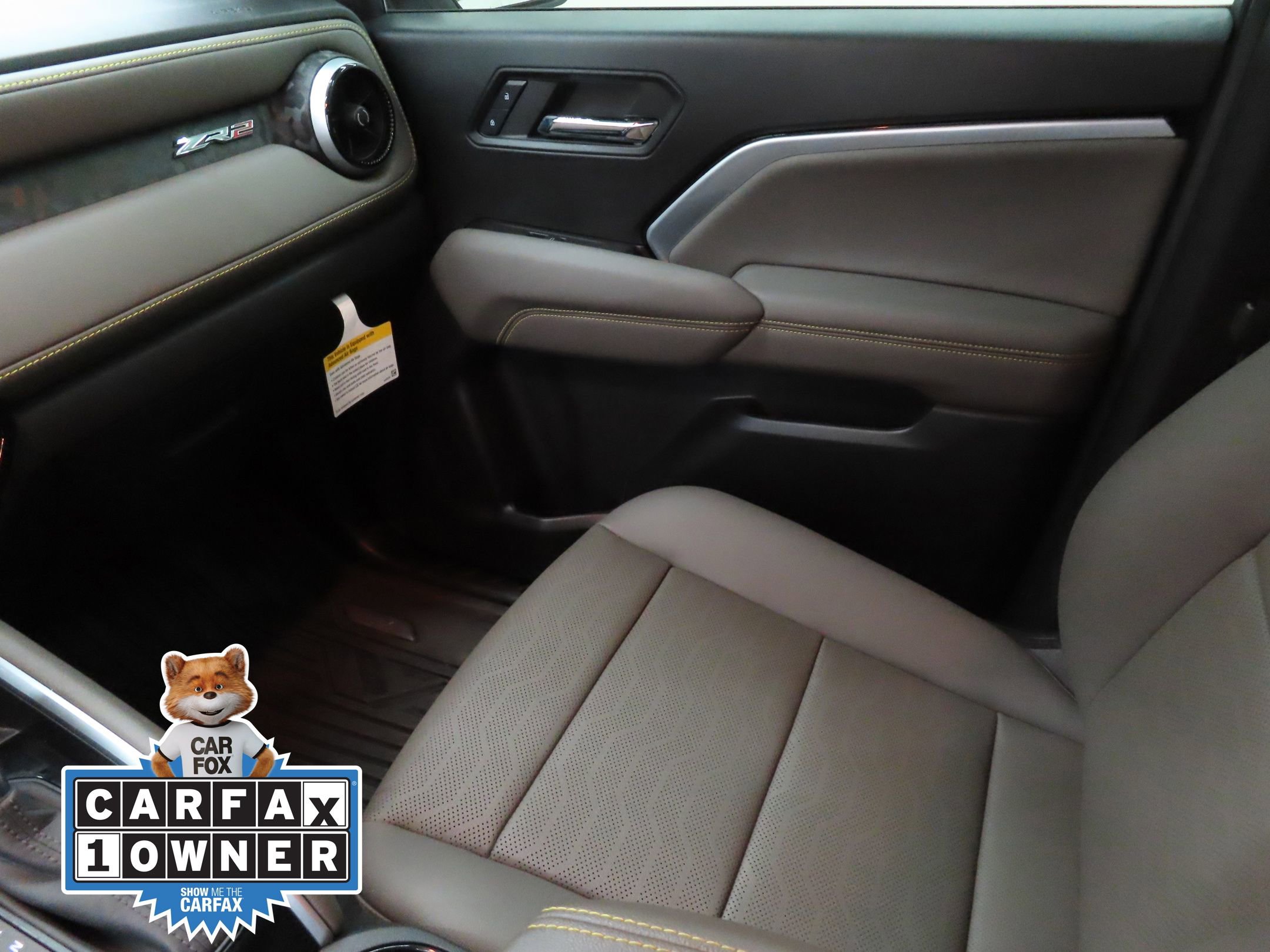 Used 2024 Chevrolet Colorado ZR2 w/ ZR2 Convenience Package III image 18