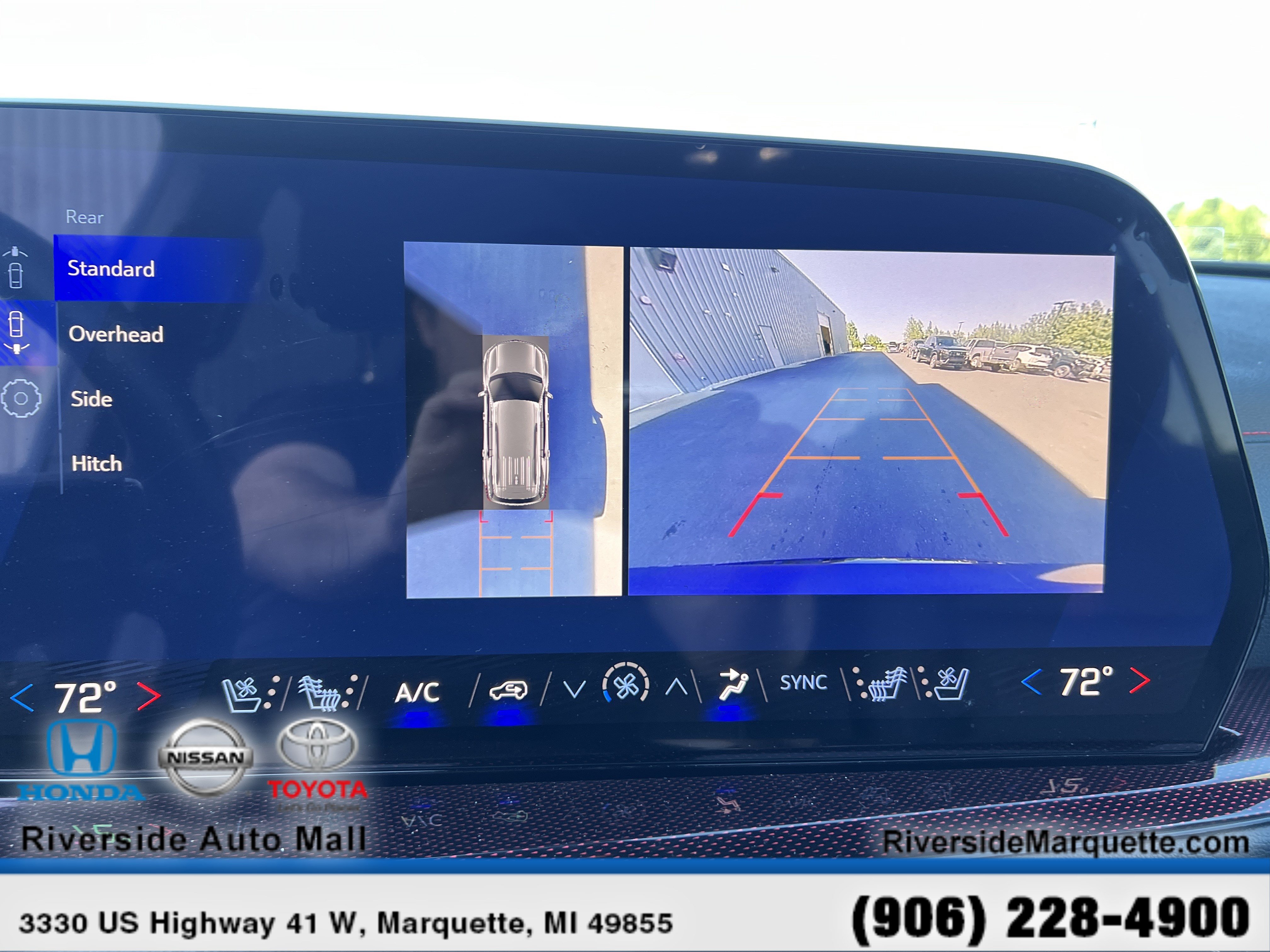 Used 2026 Chevrolet Traverse RS w/ LPO, Floor Liner Package AWD/4WD image 22