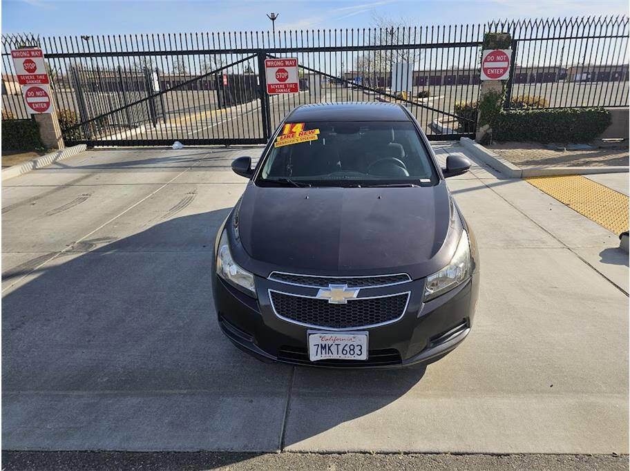 Used 2014 Chevrolet Cruze LT image 2