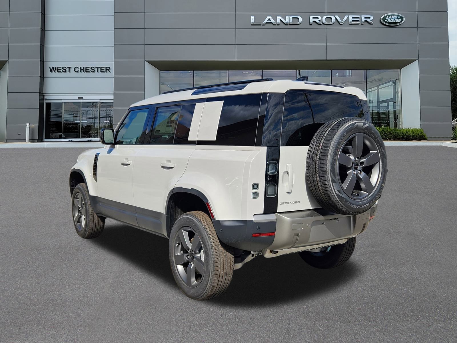 New 2026 Land Rover Defender 110 S image 3