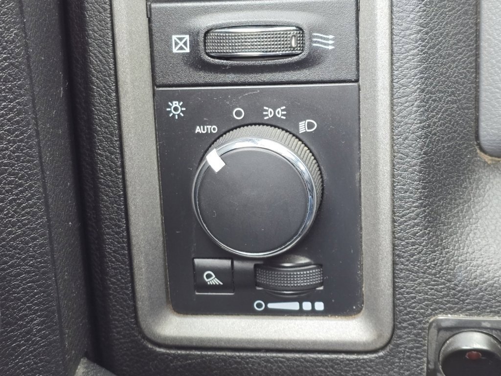 Used 2014 RAM 1500 Tradesman w/ Popular Equipment Group image 28