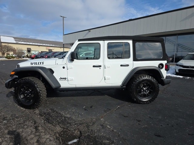 Used 2024 Jeep Wrangler Willys image 3