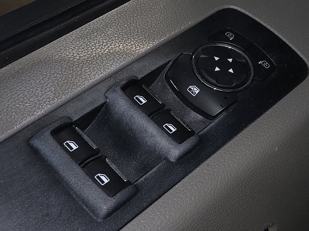 Used 2016 Ford F150 XLT image 27