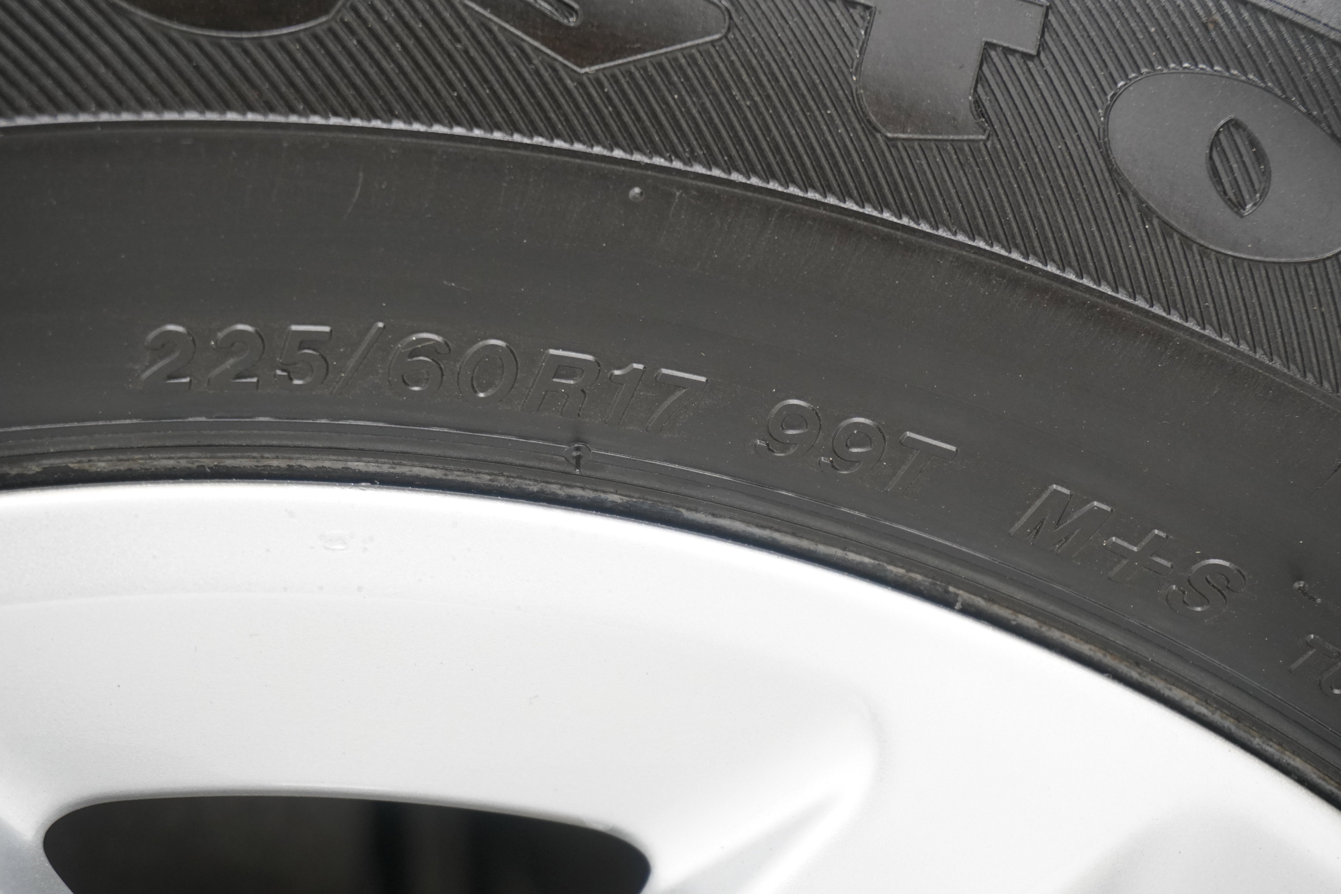 Used 2025 Jeep Compass Latitude image 23