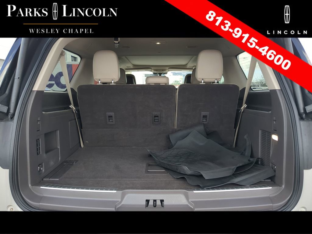 Certified 2022 Lincoln Navigator L Reserve image 8