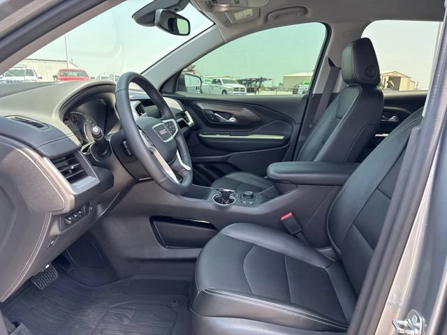 Used 2024 GMC Terrain SLT w/ Tech Package FWD image 21
