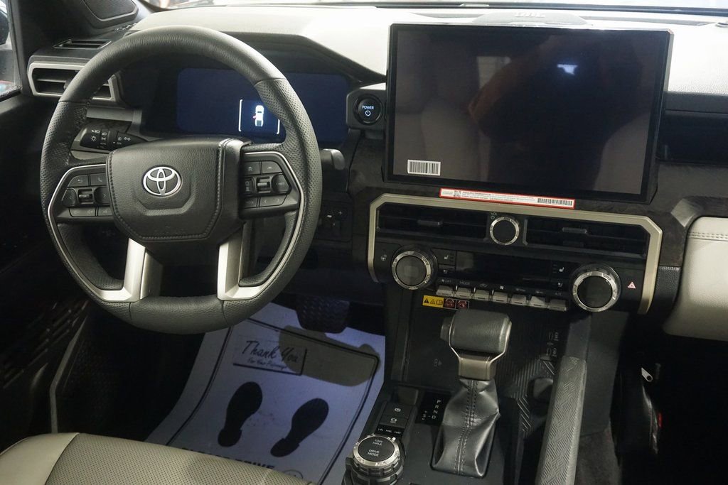 Certified 2025 Toyota Tacoma Limited image 30