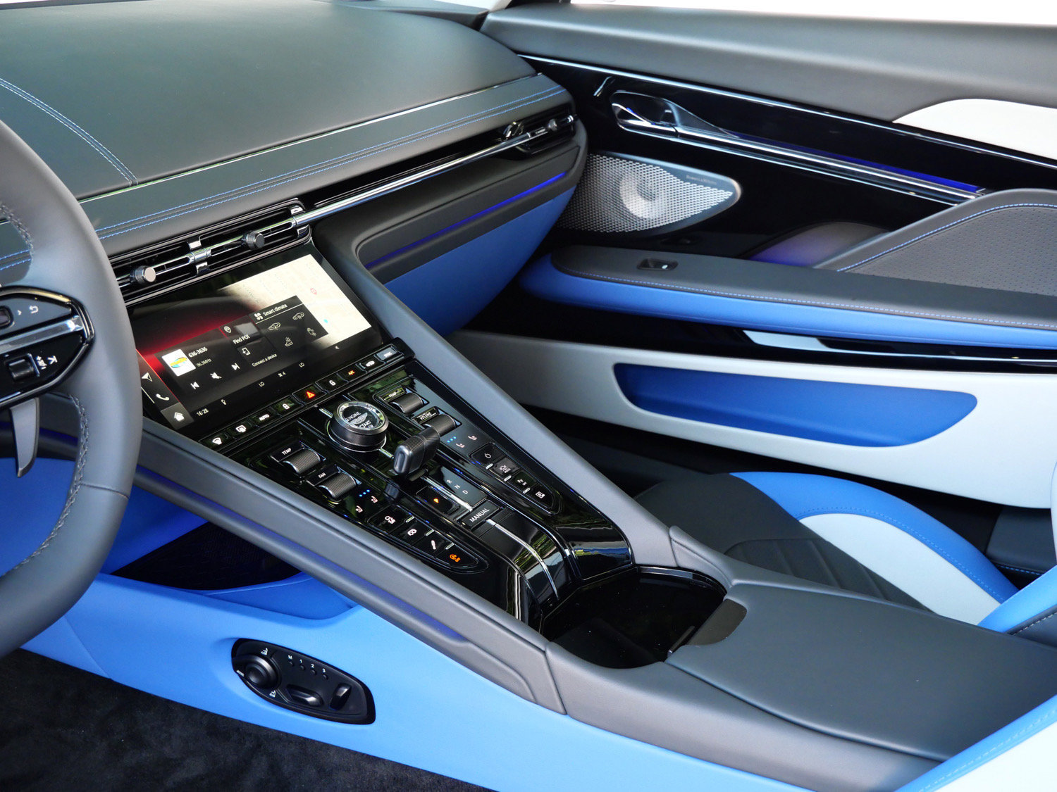 New 2026 Aston Martin DB12 Coupe RWD image 19