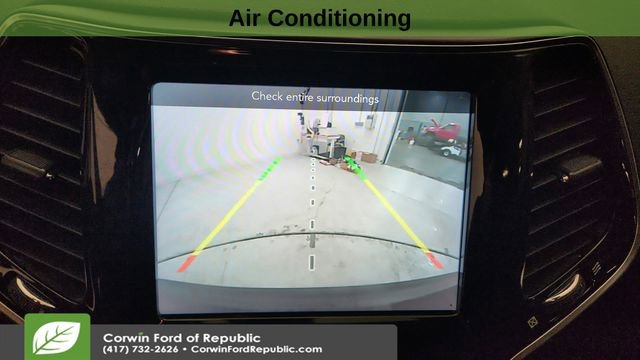 Used 2020 Jeep Cherokee Limited image 19