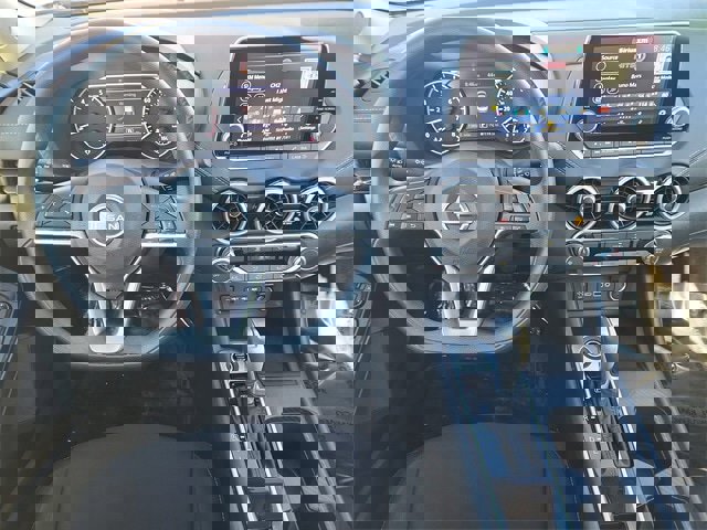 Certified 2025 Nissan Sentra SV image 9