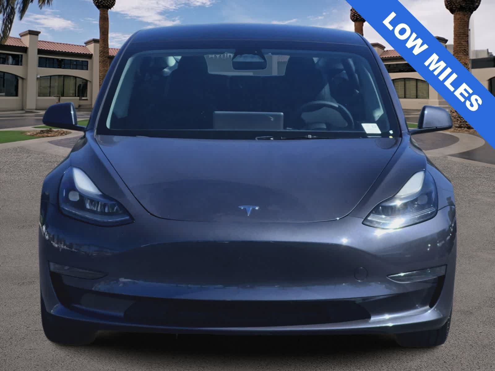 Used 2023 Tesla Model 3 Standard Range RWD image 3