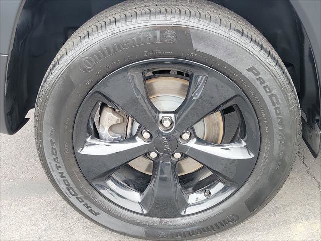 Certified 2023 Jeep Cherokee Altitude Lux image 20